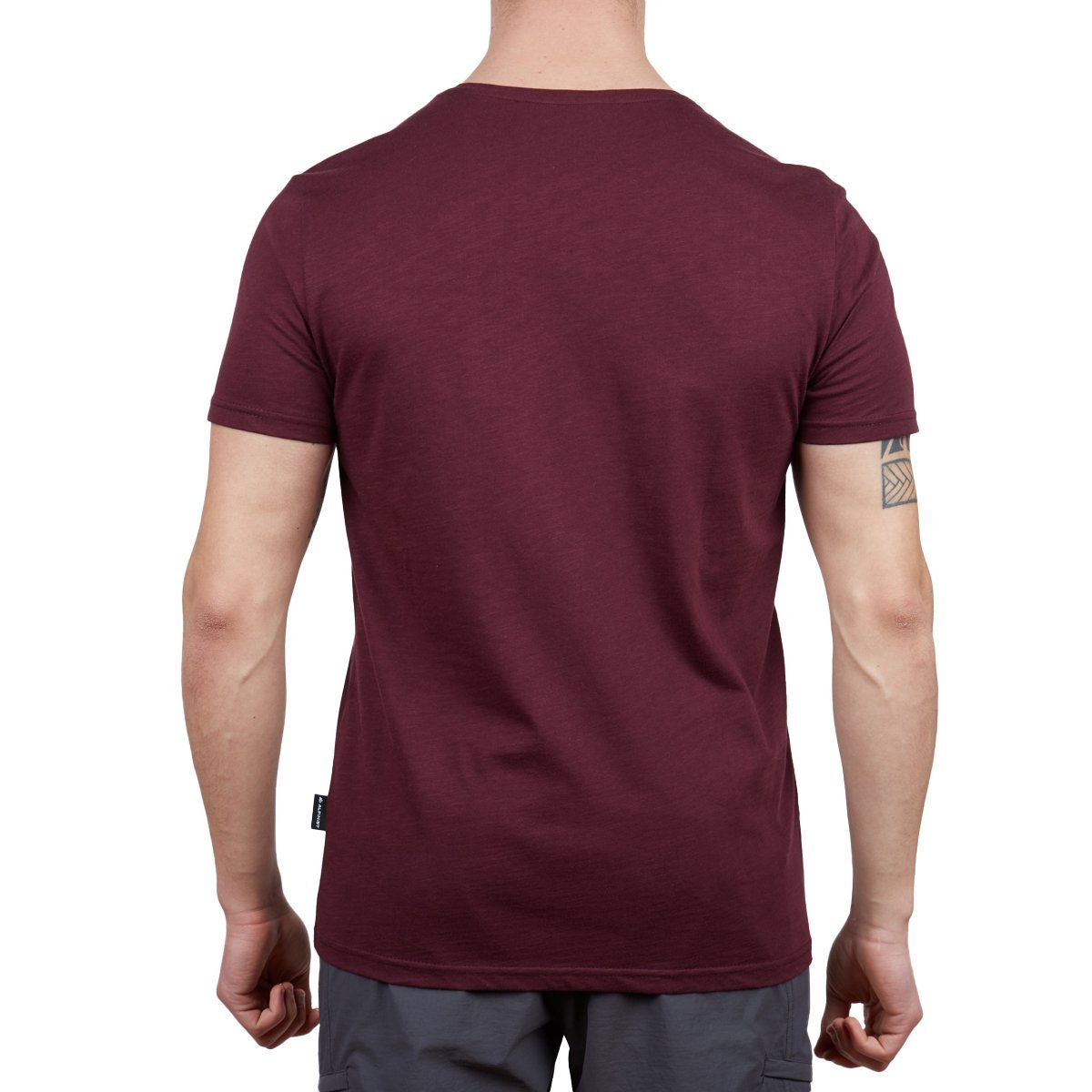 Alpinist Albino Basic T-Shirt