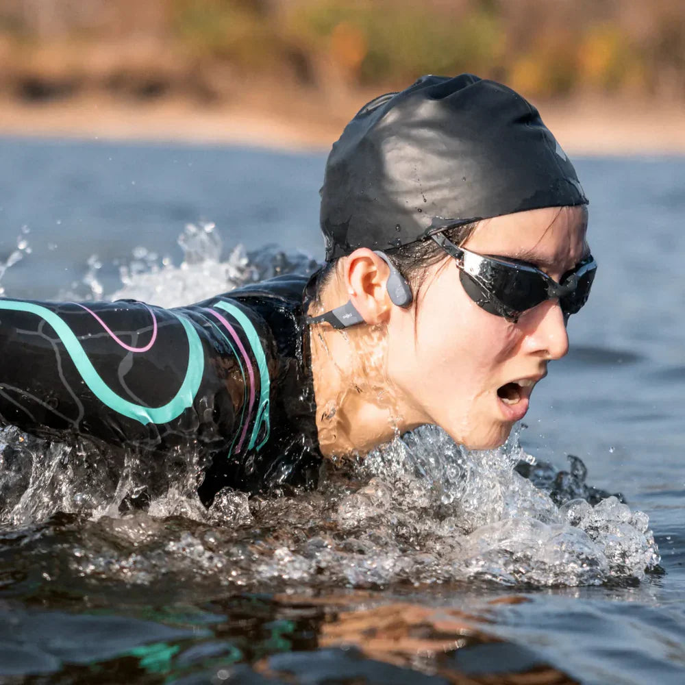 Shokz OpenSwim Pro Kemik İletimli MP3 Yüzme Kulaklığı Red