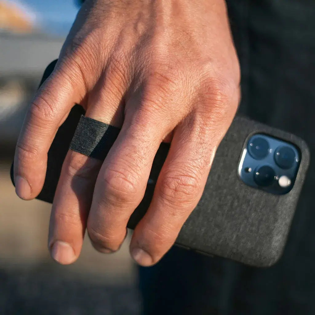 Everyday Loop Case iPhone 18 Pro Max MagSafe Kılıf - Charcoal