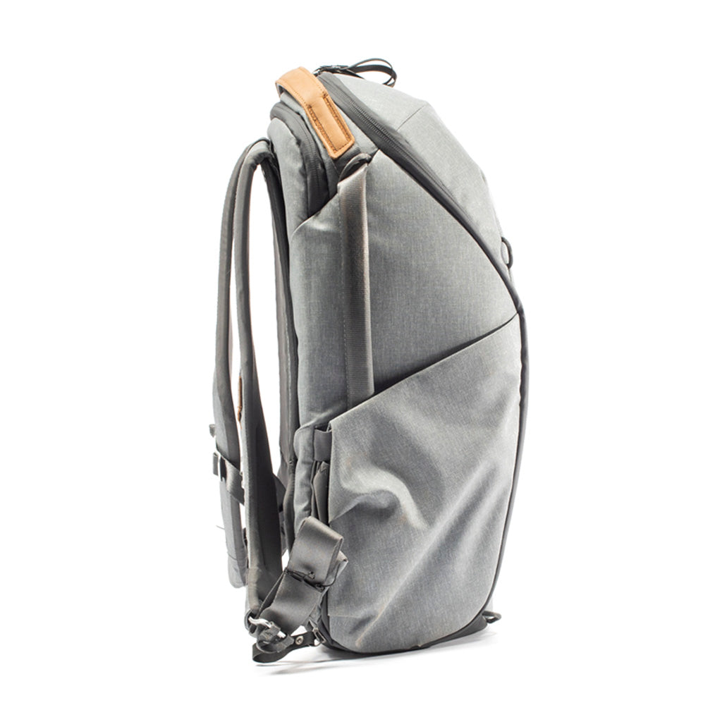 Everyday Backpack Zip 20L Günlük Sırt Çantası - Ash