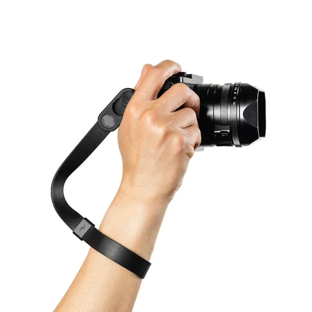 Cuff Leather Deri Fonksiyonel Kamera Bilek Askısı - Black