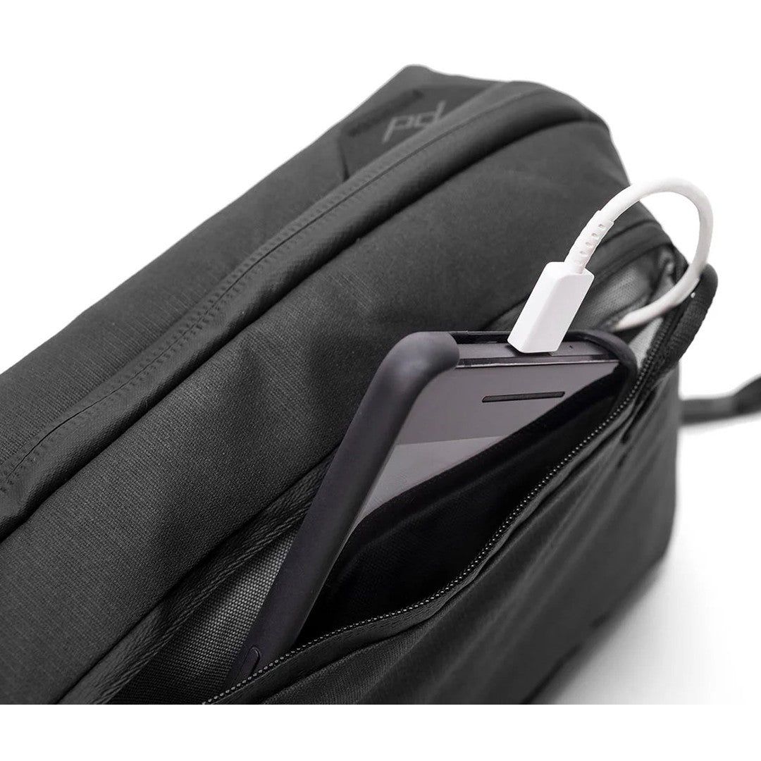 Tech Pouch Regular Teknoloji Aksesuar Çantası - Black