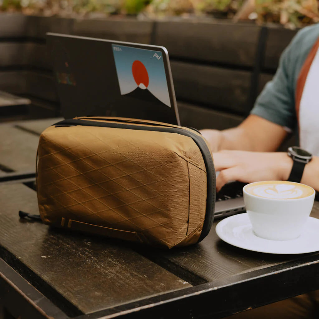 Tech Pouch Regular Teknoloji Aksesuar Çantası - Coyote