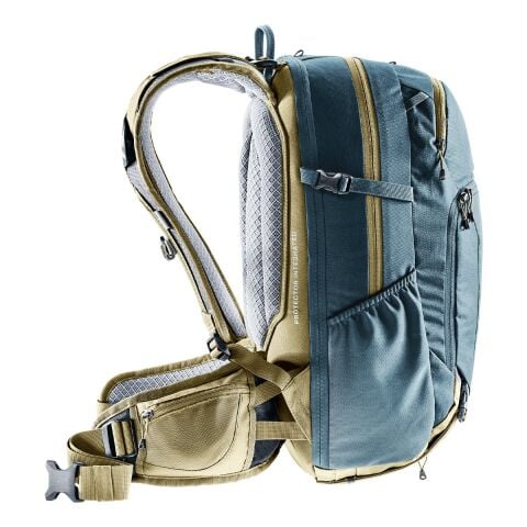 Deuter Attack 20 Litre Sırt Çantası